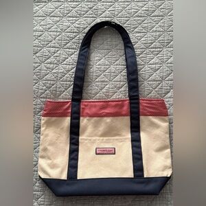NWOT Vineyard Vines Canvas Tote!